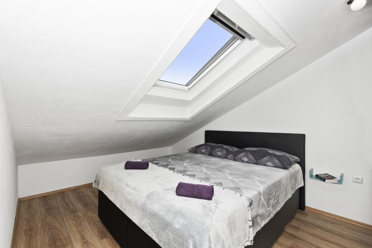 Apartment Nikola Trogir Buitenkant foto