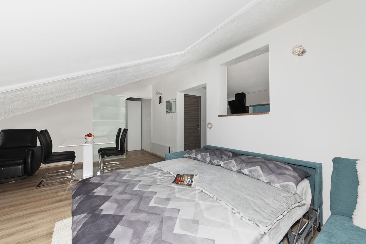 Apartment Nikola Trogir Buitenkant foto