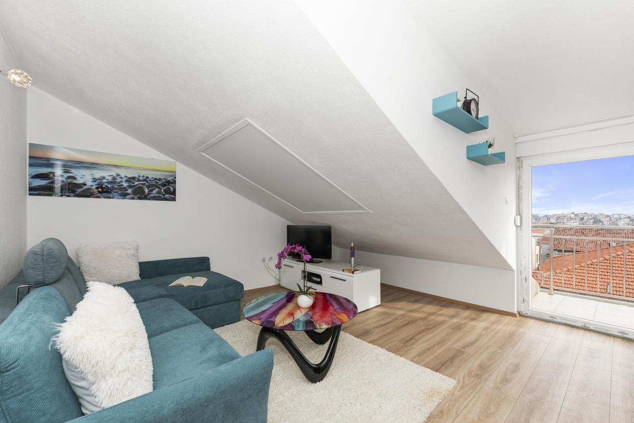 Apartment Nikola Trogir Buitenkant foto